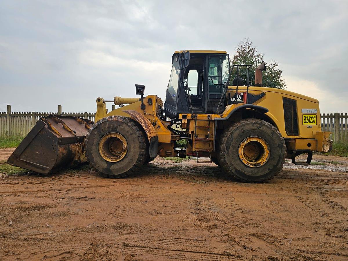 Used CATERPILLAR 966H FRONT END LOADER