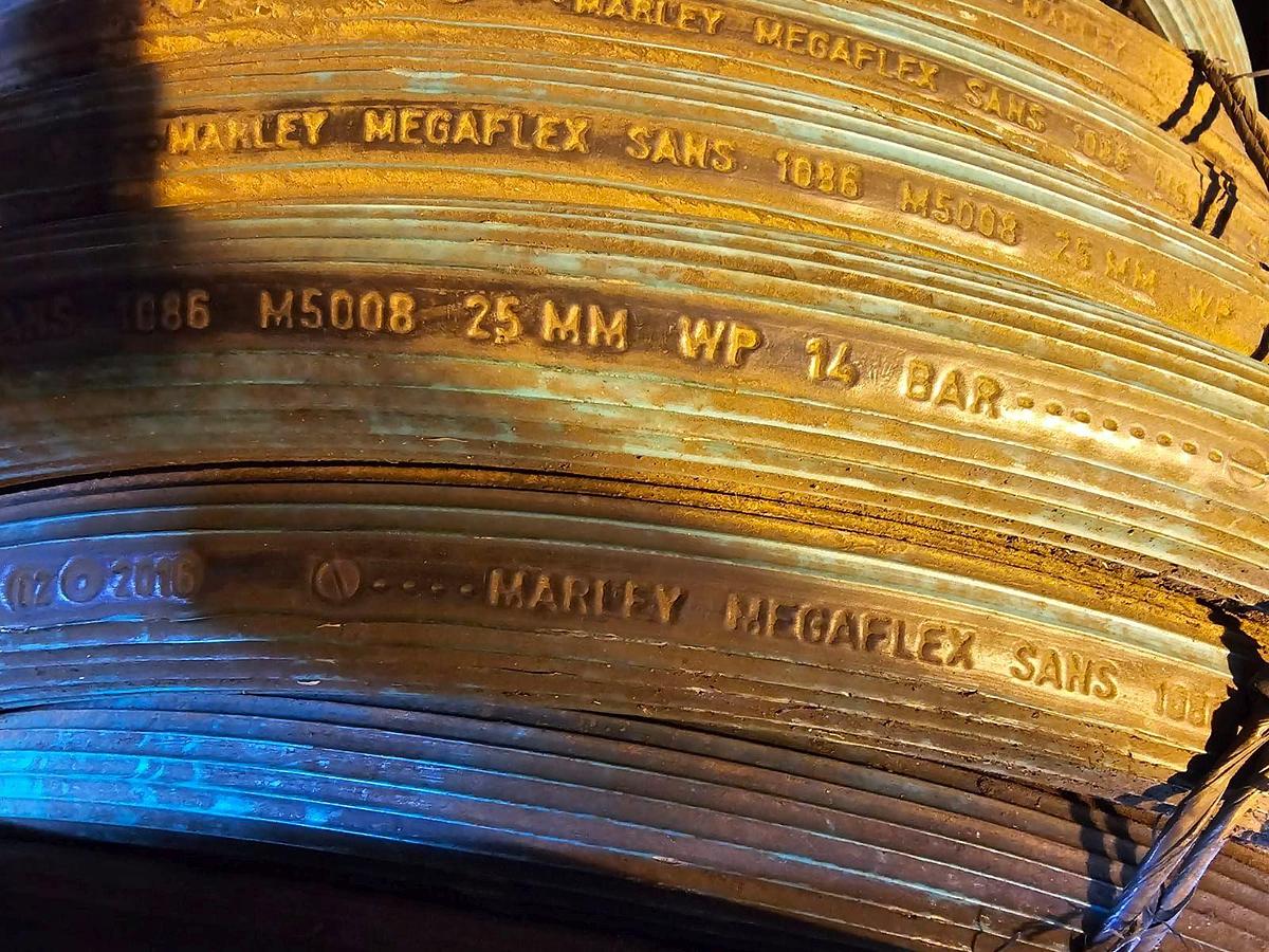 Used MARKEY MEGAFLEX 25MM RUBBER HOSE