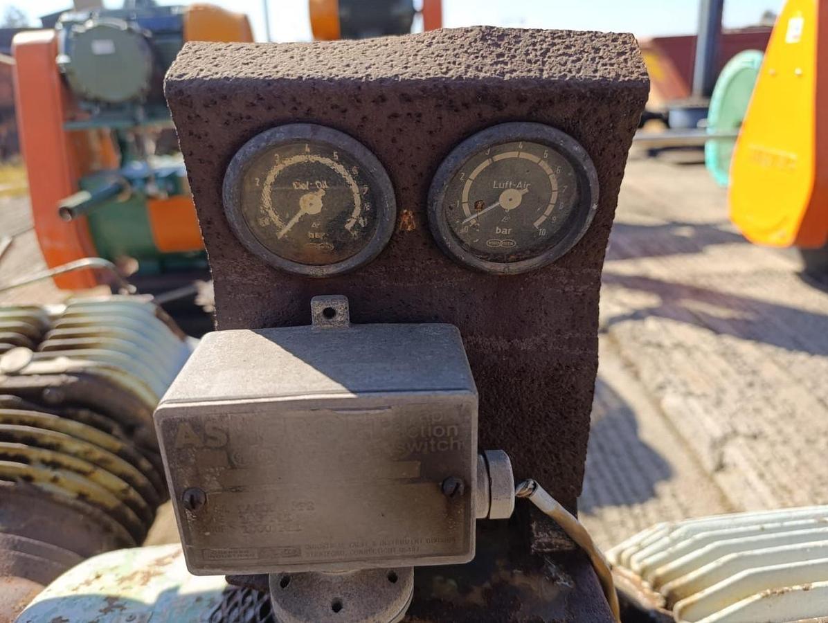 Used COMPRESSOR WITH 55 KW 380V ELECTRIC MOTOR - USED CONDITION