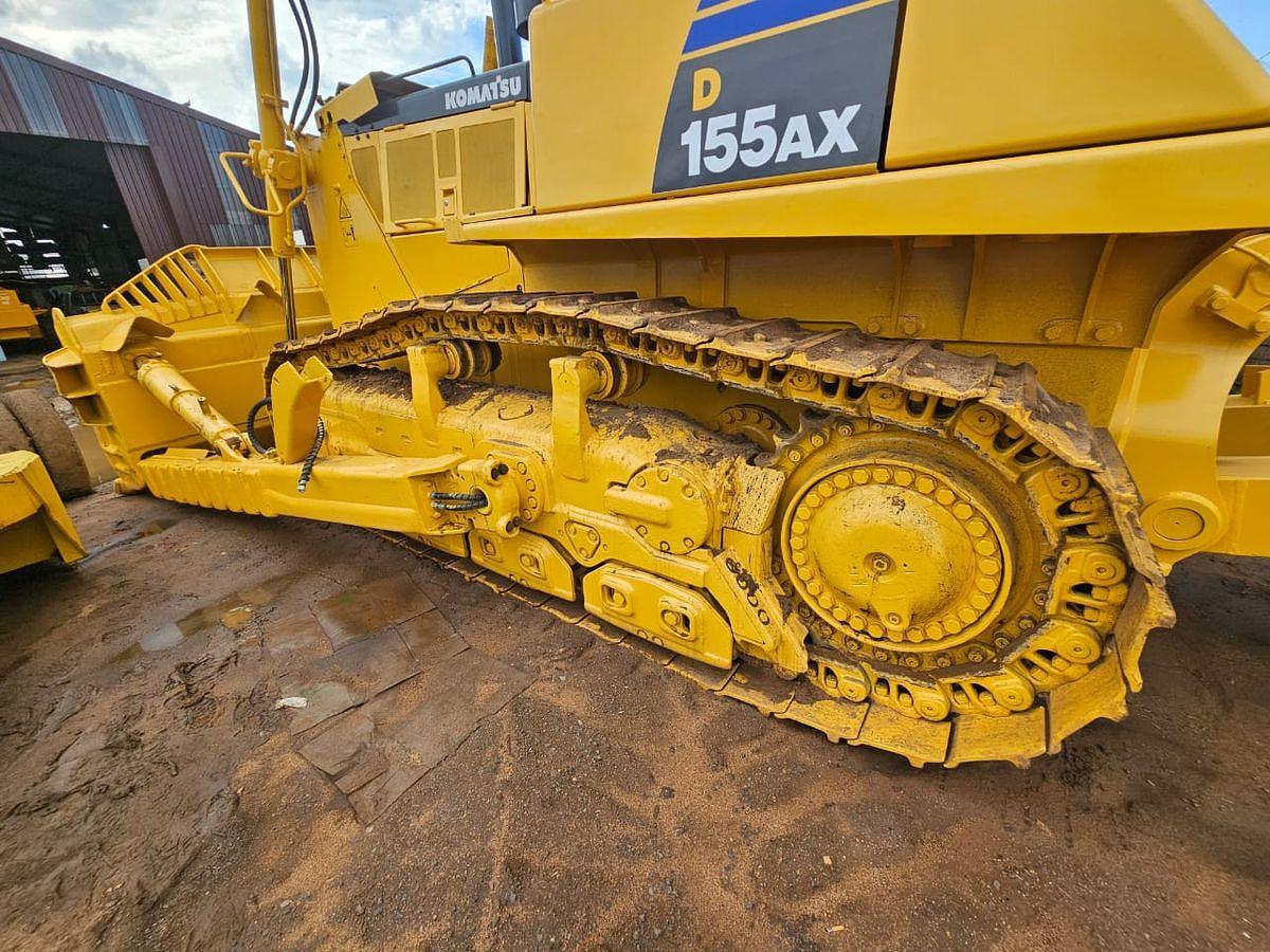 Used KOMATSU D155AX TRACKED DOZER - OPERATIONAL