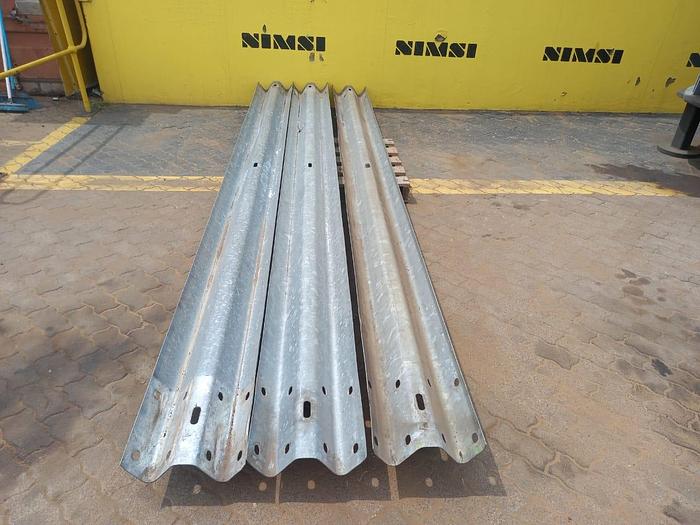 Used ARMCO BARRIERS 4.1 METER