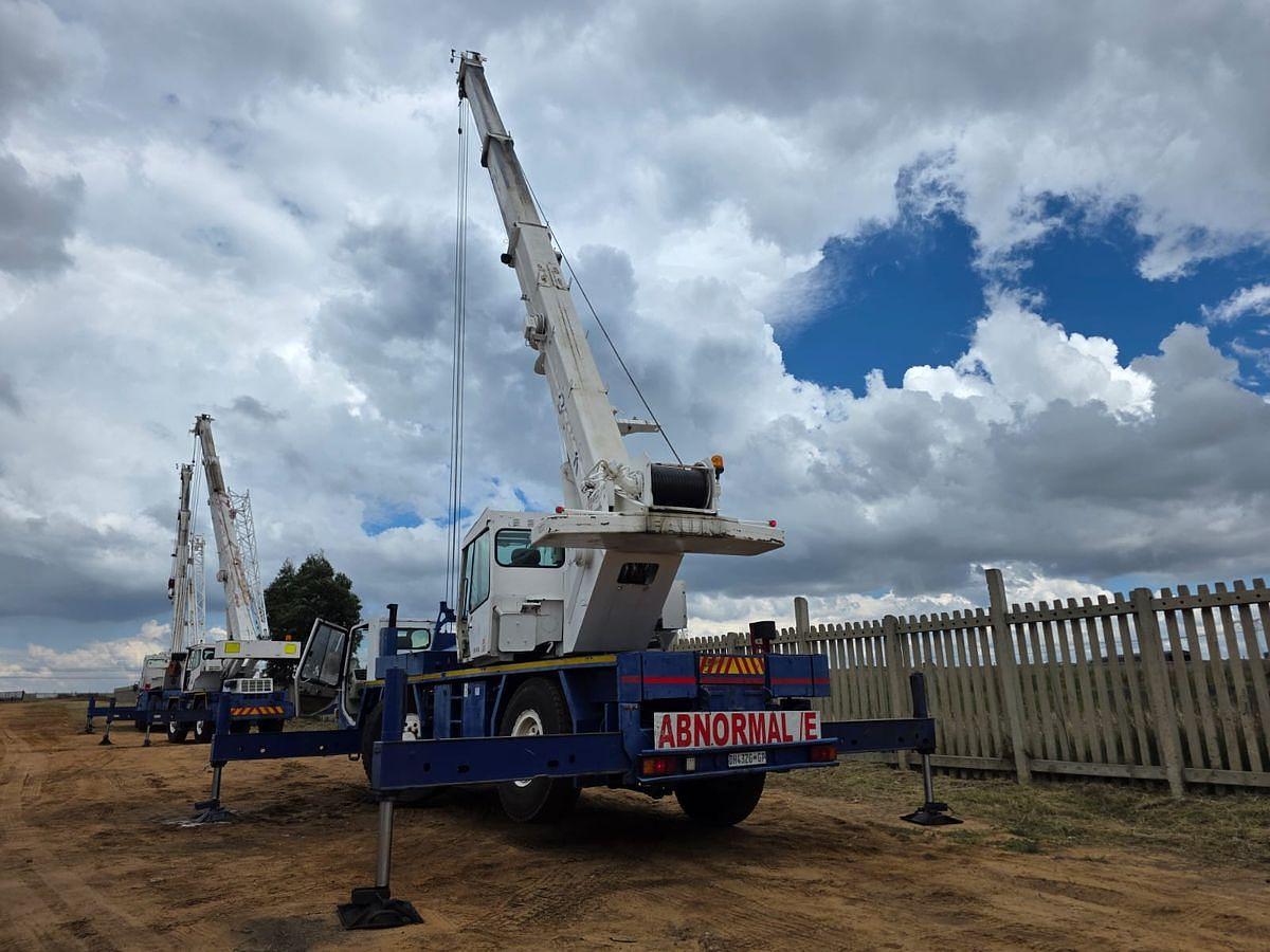 Used FAUN ATF 30-2 MOBILE CRANE- OPERATIONAL
