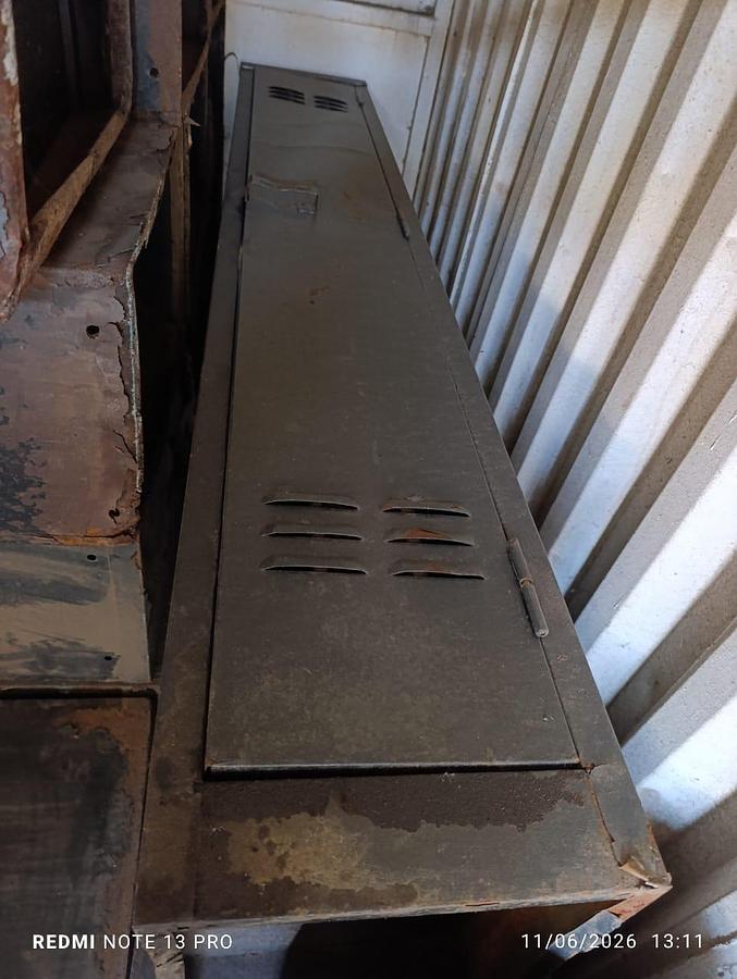Used STEEL LOCKERS