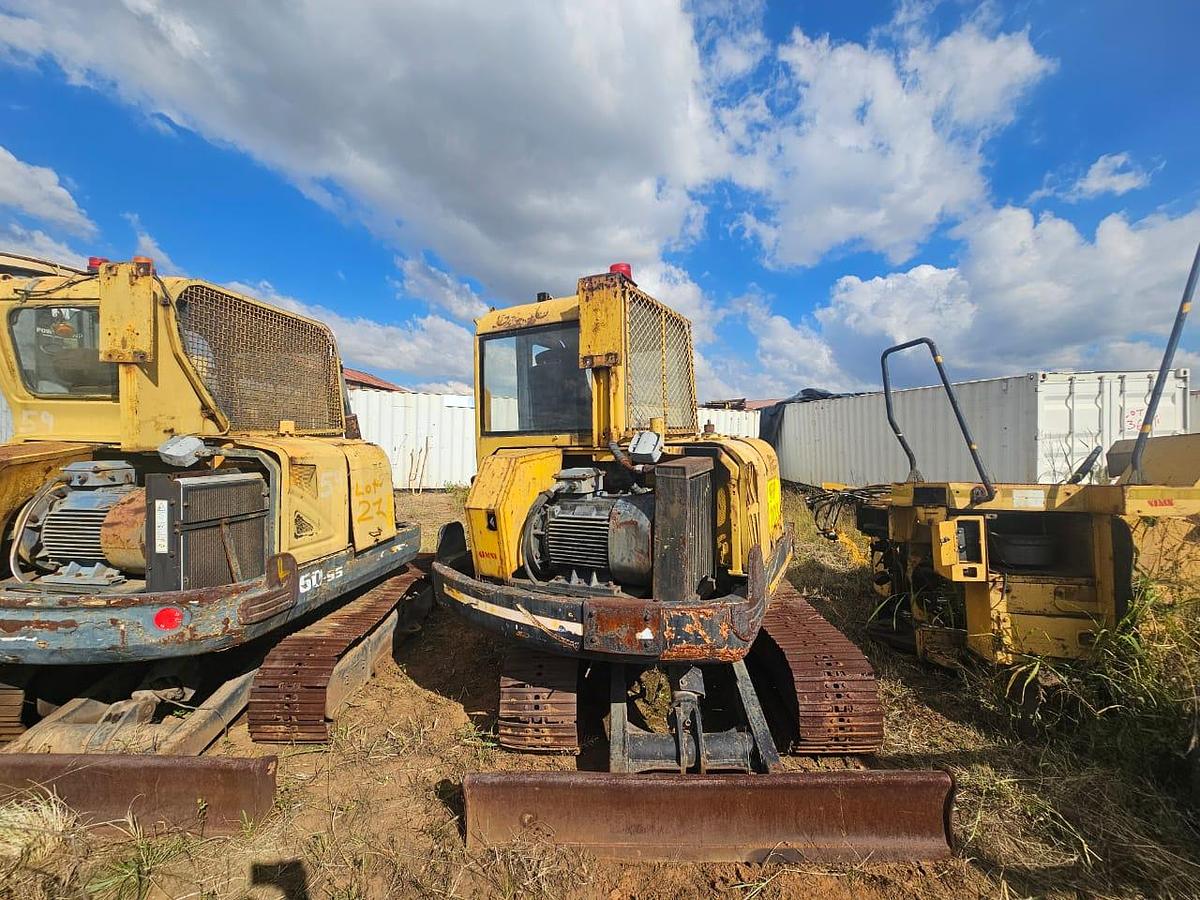 Used HYUNDAI ROBEX 60-9S EXCAVATOR - INOPERABLE