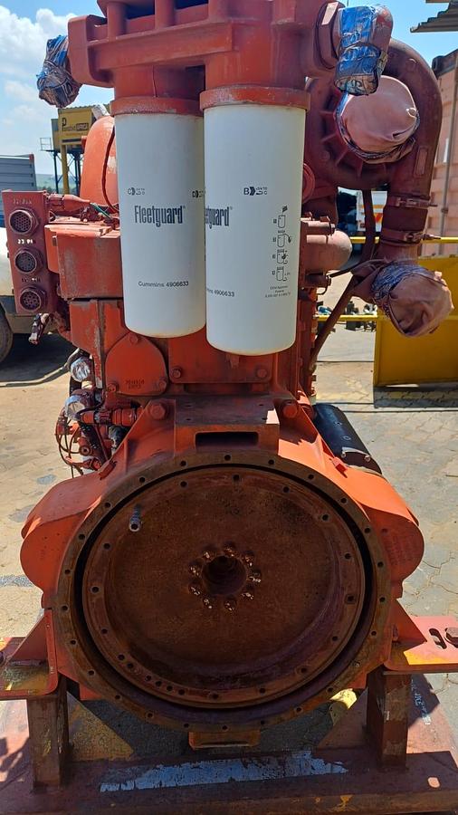 Used CUMMINS QSK19 ( ENGINE NOT TURNING)