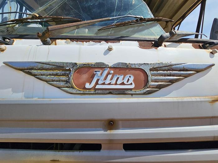 Used TOYOTA HINO TRUCK (TRUCK ONLY)(RUNNER)