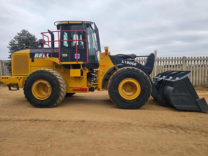 Used BELL L1806E FRONT END LOADER (RUNNER)