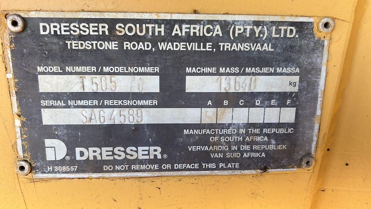 Used T505 DRESSER GRADER