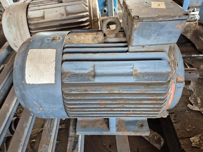 Used POWER TRIM 3-PHASE 7.5KW INDUCTION MOTOR