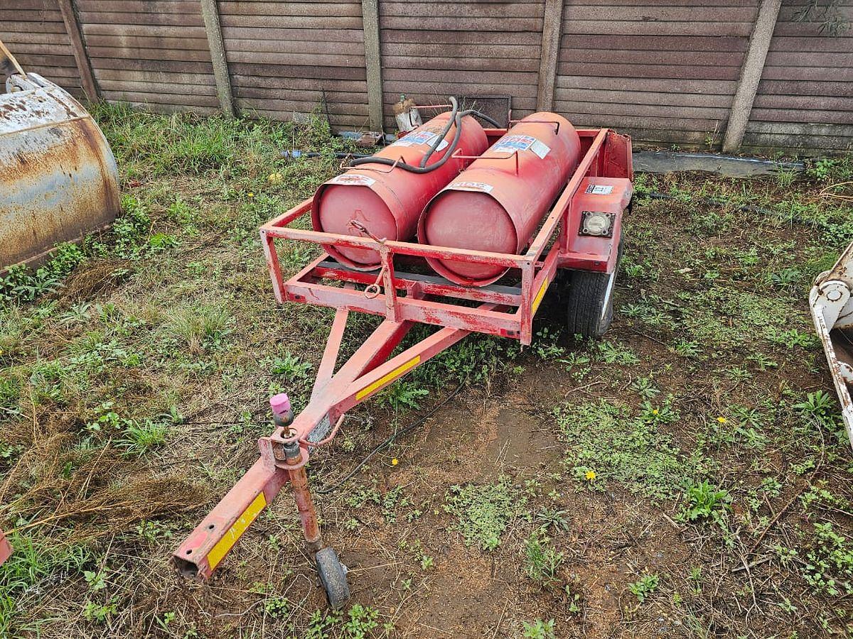 Used SINGLE AXLE 125 KG (2) DRY CHEMICAL POWDER FIRE EXTINGUISHER TRAILER