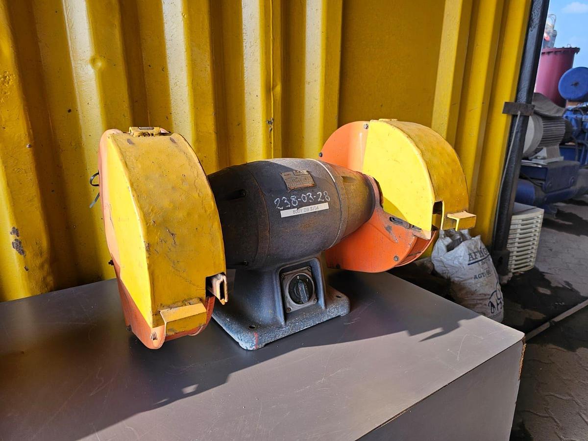 Used BENCH GRINDER