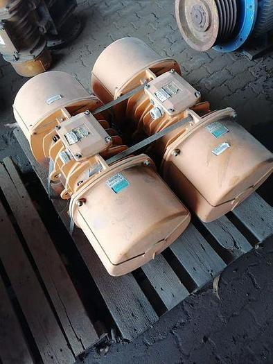 Used Italvibras vibrating motor