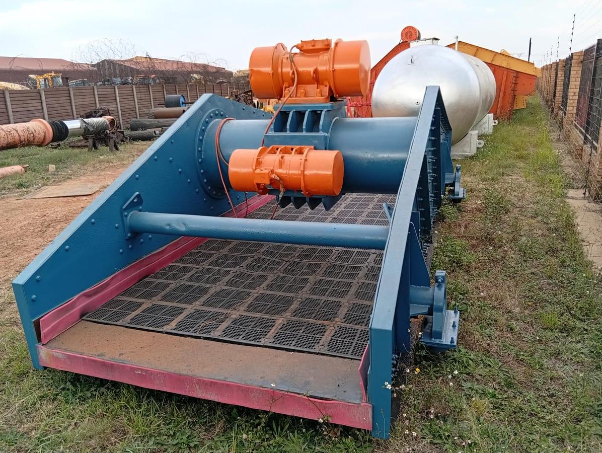 Used SINGLE DECK 6 X 13 SCREEN