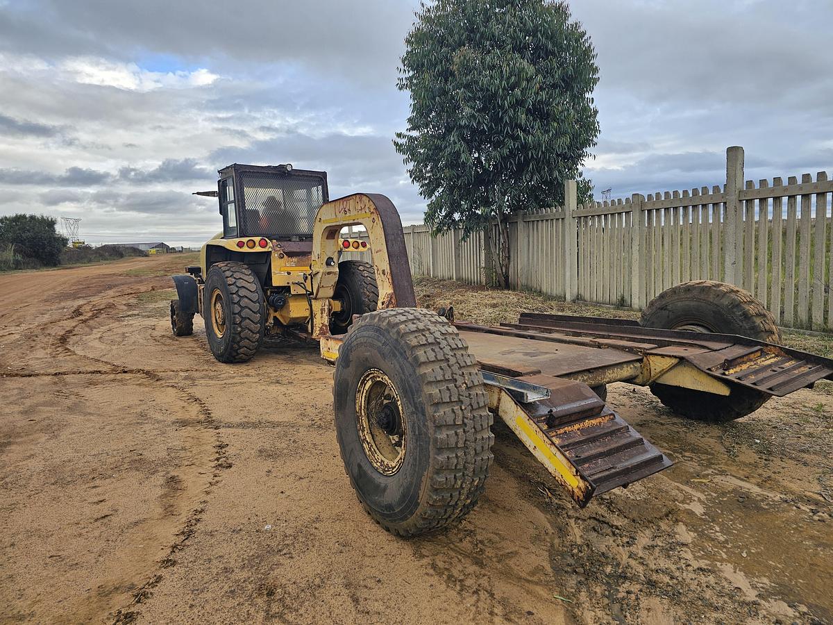 Used BELL TRACTOR WITH TRAILER