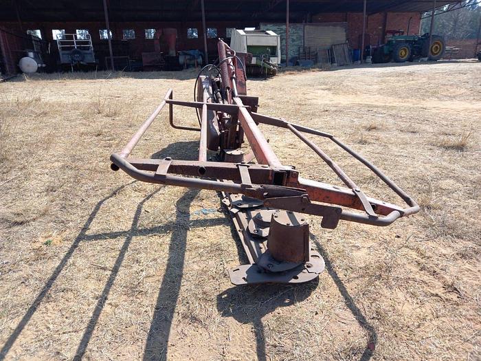 Used KUHN 5 TOLL CUTTING MACHINE