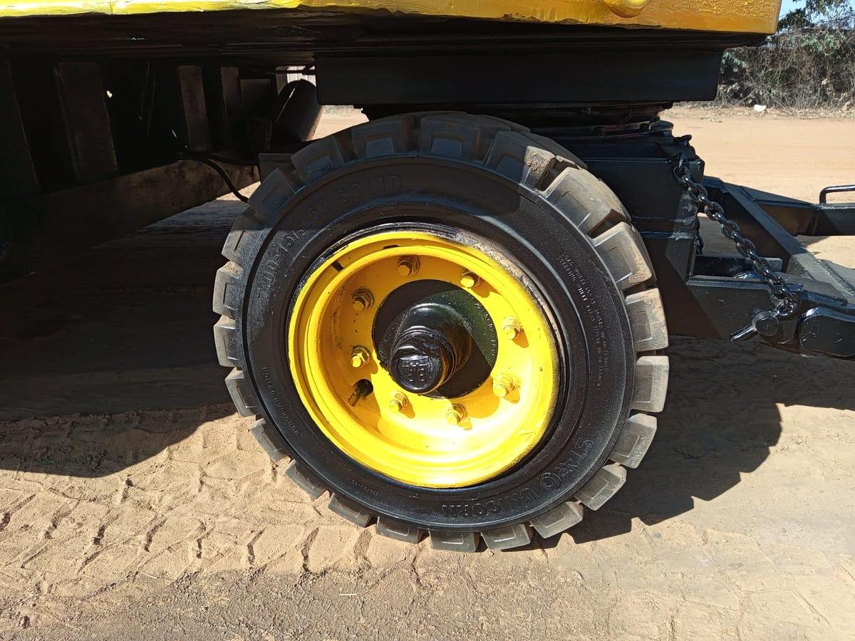 Used LOW BED TRAILER 2.5M X 8.35M (USED)