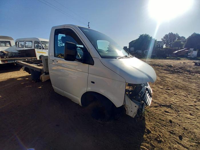 Used VOLKS WAGEN CAB AND CHASSIS