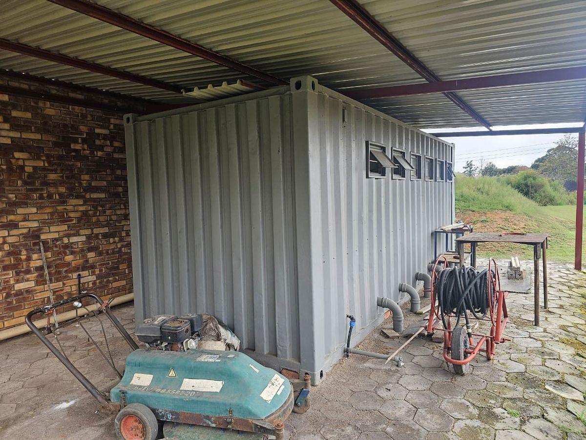 Used 6 METRE BATHROOM CONTAINER