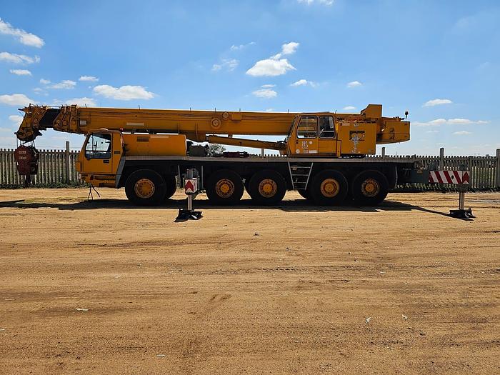 Used KRUPP KMK 5120 ALL TERRAIN 120 TON CRANE (RUNNER)