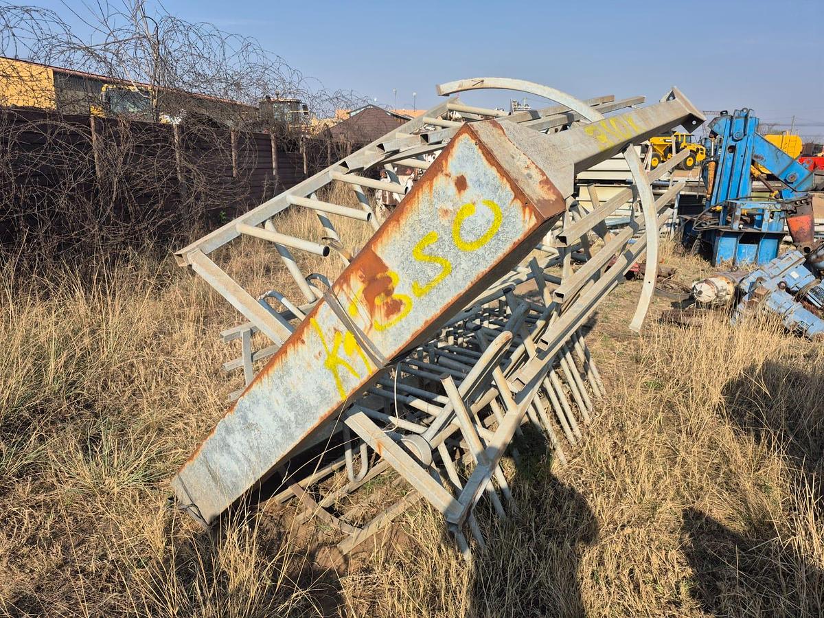 Used TURNSTILE GATE (USED)