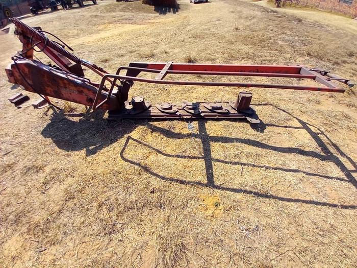 Used KUHN 5 TOLL CUTTING MACHINE