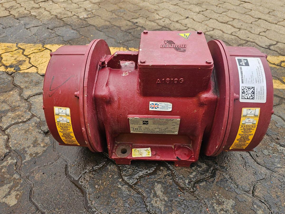 Used VIBRATING MOTOR (USED)