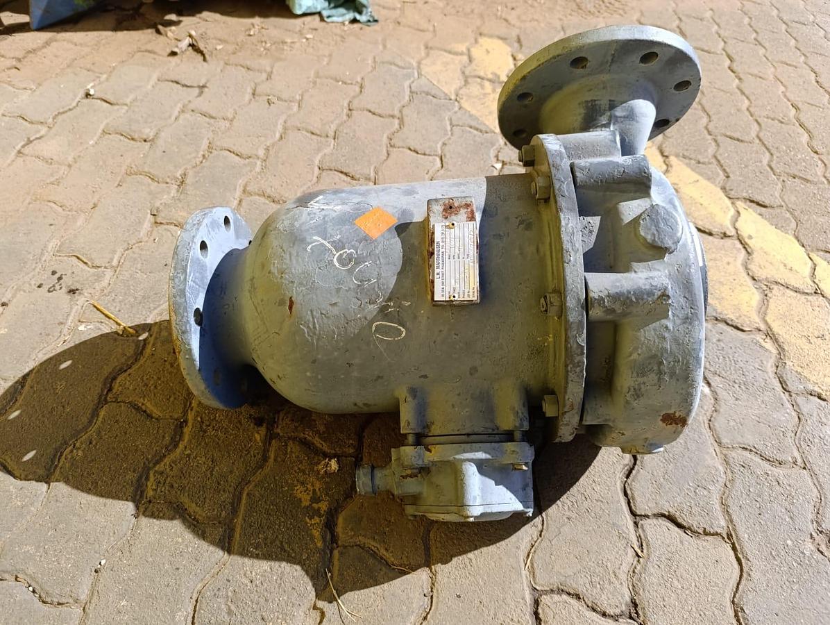 Used SUBMERSIBLE PUMP 4KW