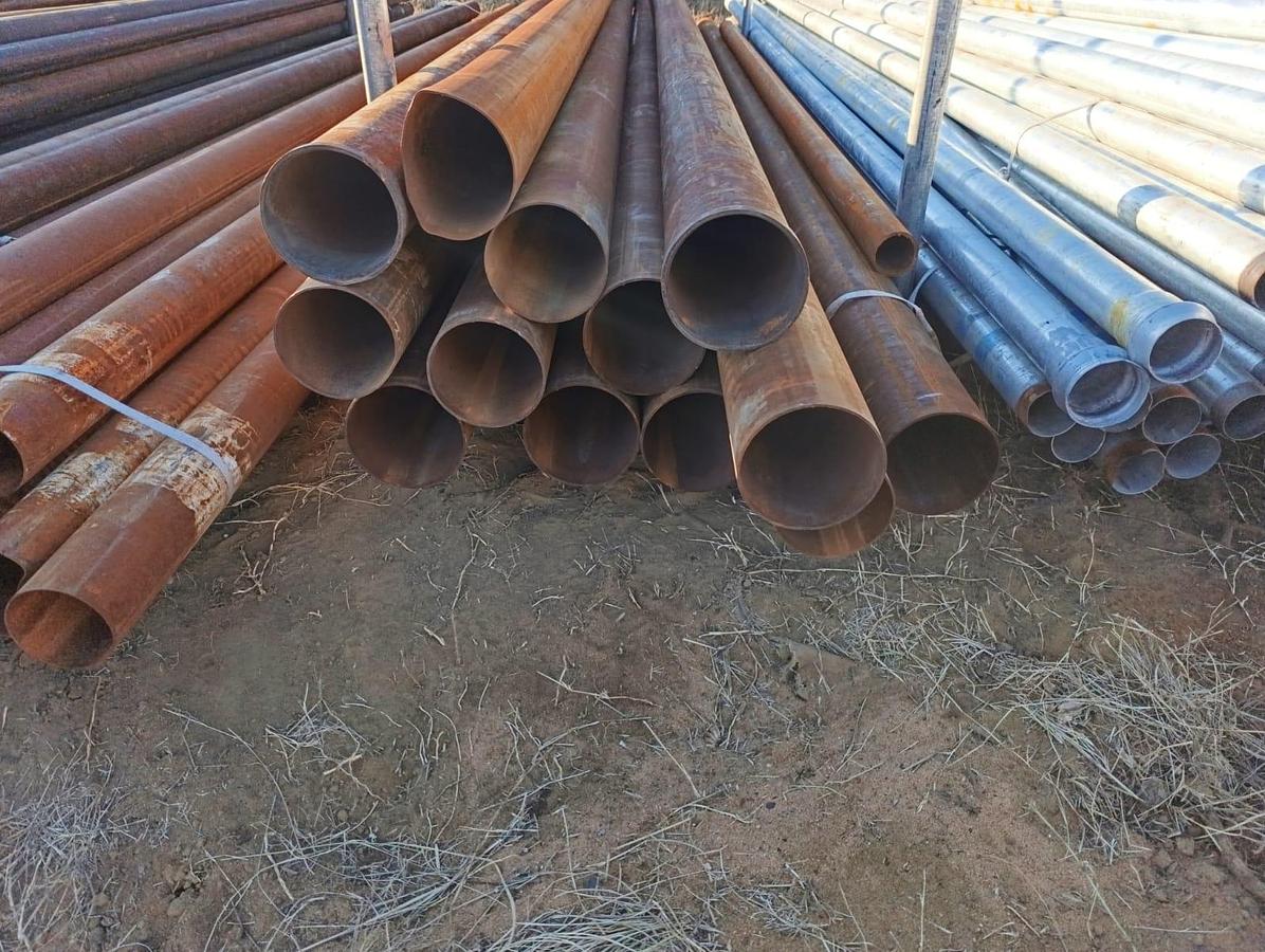 Used STEEL PIPES 165MM