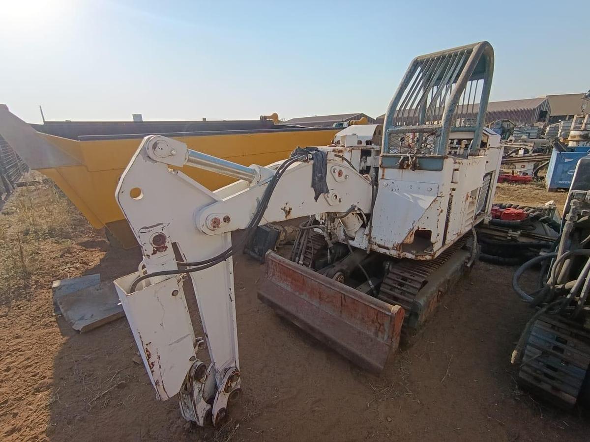 Used MINI EXCAVATOR