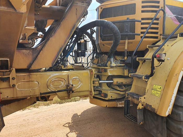 Used CAT 740B EJ (RUNNER)