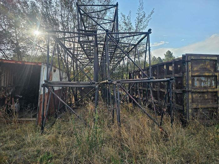 Used LINK BELT 140 TON LATTICE BOOM CRANE (NON-RUNNER)