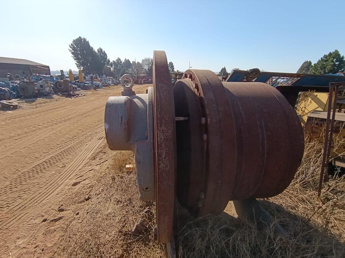 Used REMAN LIEBEHERR FINAL DRIVE