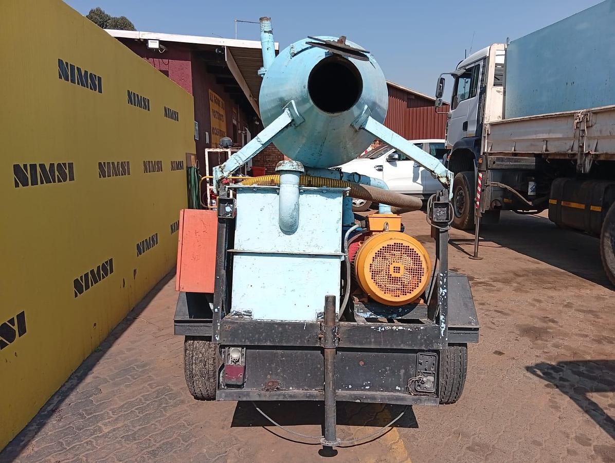 Used ELECTRIC MOBILE VACUUM UNIT WITH START AND GO BOX WITH 22KW MOTOR
