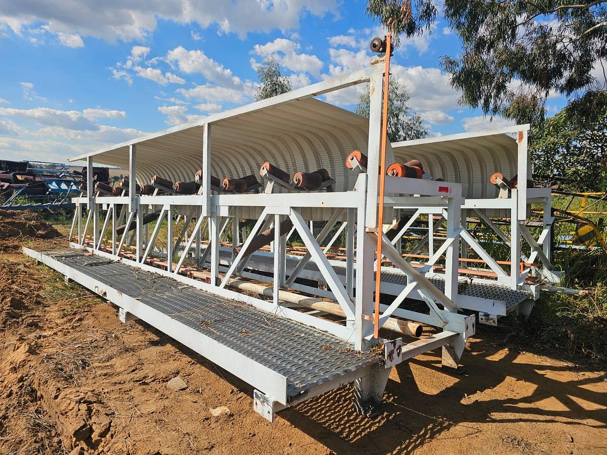 Used 1050 MM CONVEYOR STRUCTURE WITH ROOF