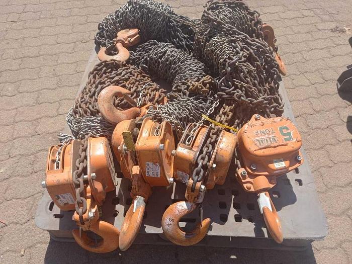Used 5 TON CHAIN BLOCKS (10M LIFT)