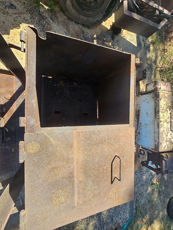 Used TOOL TRAILER