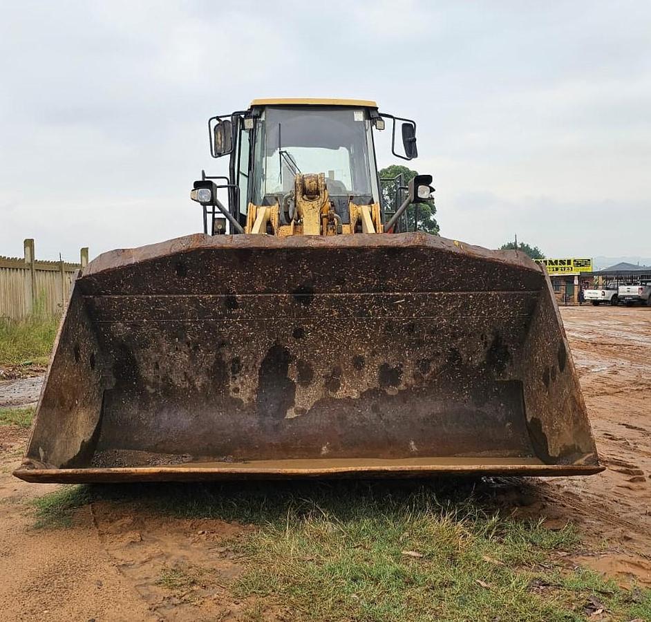 Used CATERPILLAR 966H FRONT END LOADER