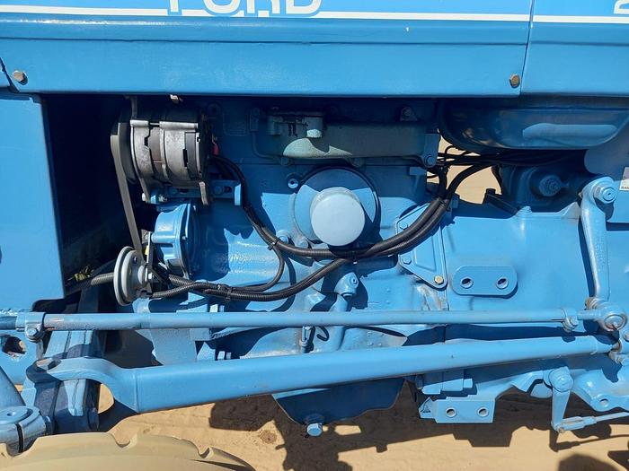 Used FORD 2610 TRACTOR (RUNNER)