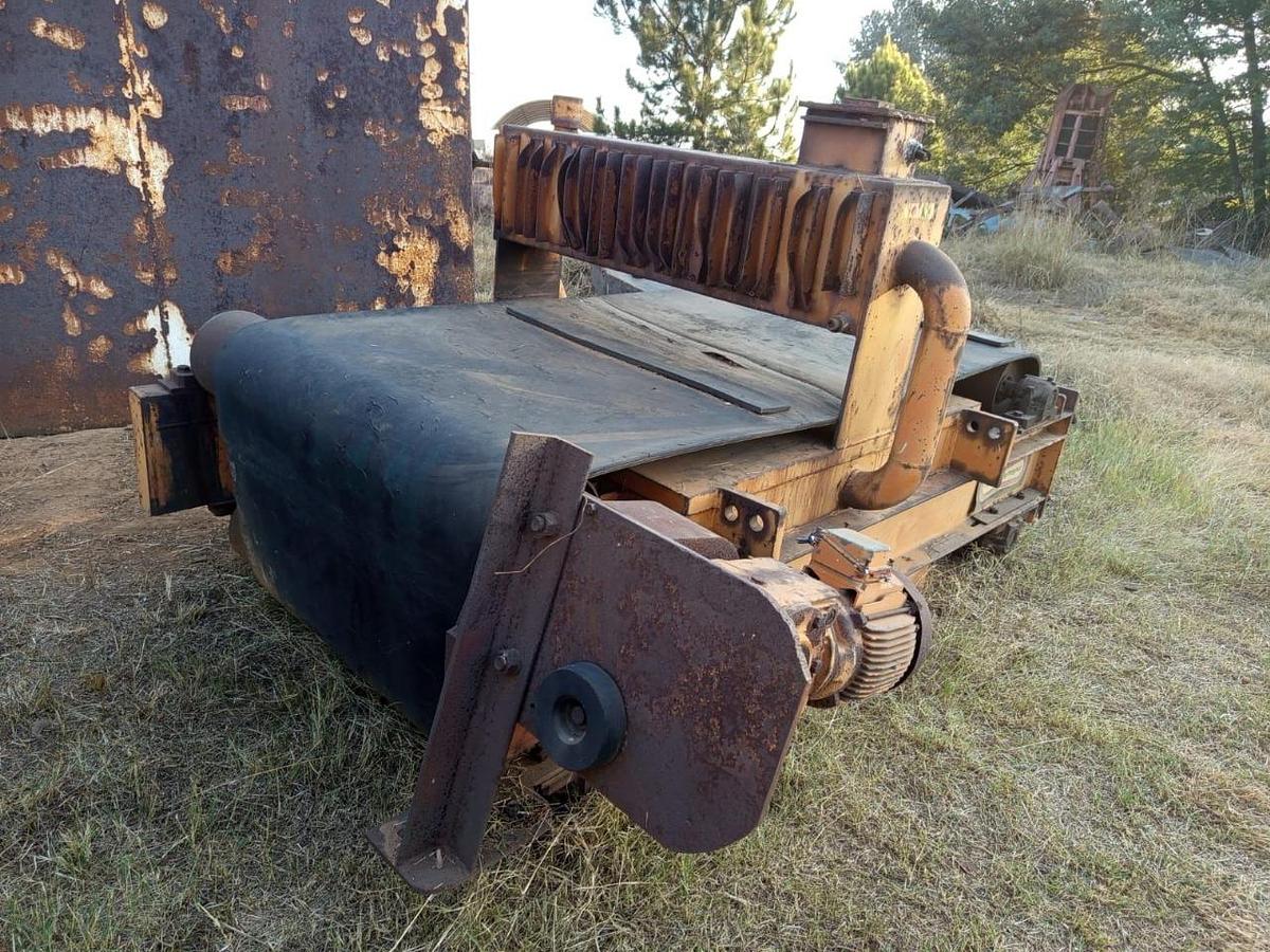 Used MECHANI MAG ELECTRO MAGNET WITH 4 KW ELECTRIC MOTOR - USED CONDITION