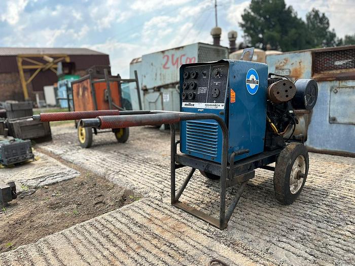 Used MILLER 12 HP KOHLER PETROL WELDER ON TROLLY (NOT TESTED)