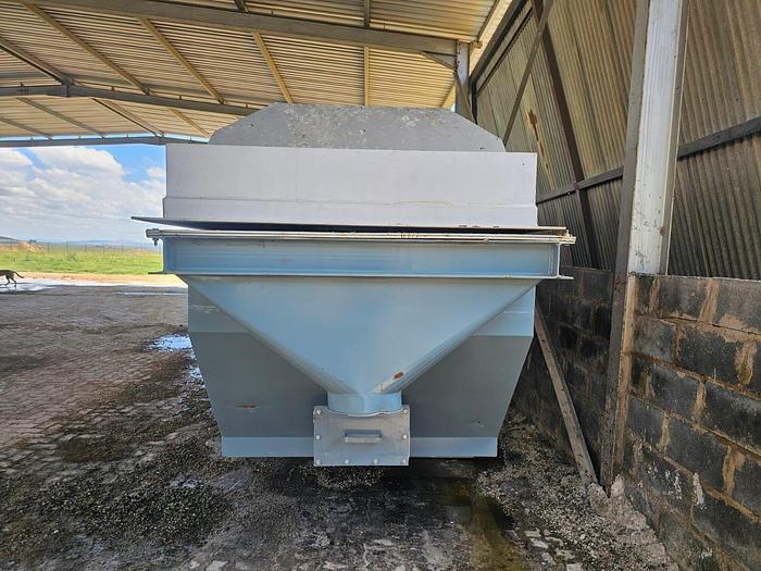 Used COMPLETE (BRAND NEW) 2024 VIBRATING FLUID BED DRYER UNIT, WITH FANS, OVEN, VIBRATORS, DUCTING, CYCLONES, CONTROL PANELS, SCREW FEEDERS, GEARBOXES & MOTORS