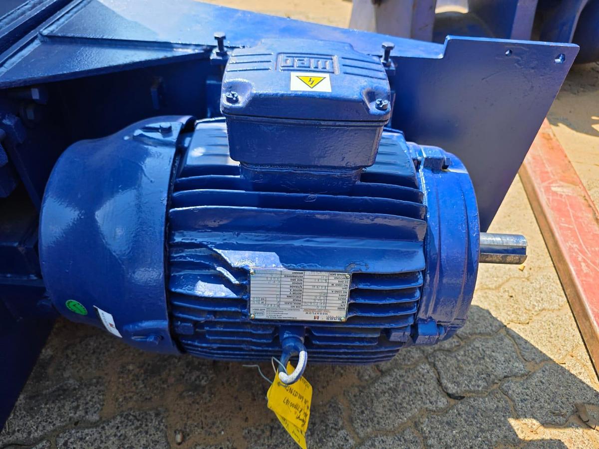 Used VERTICAL SPINDLE PUMP (USED)