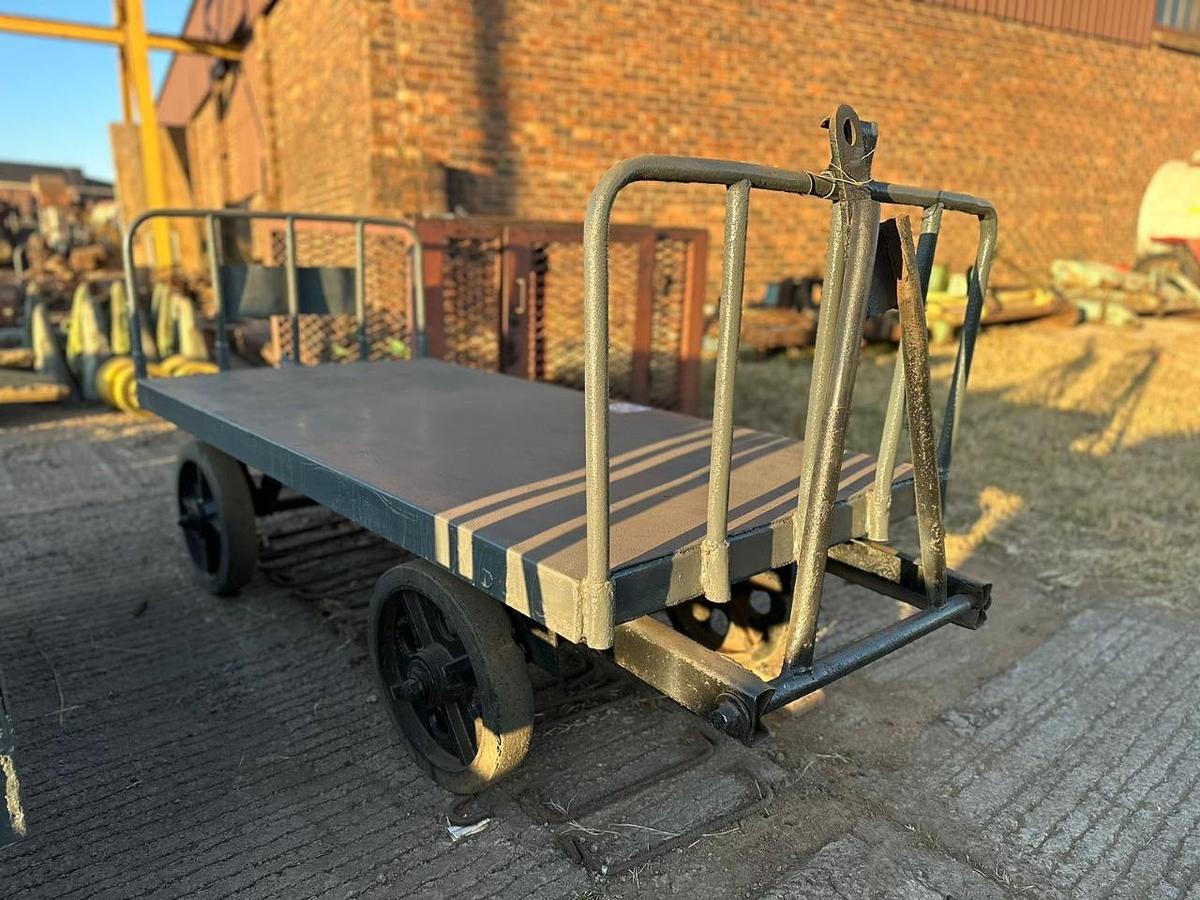 Used MEDIUM DUTY ALL PURPOSE TROLLIES