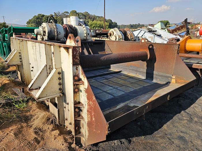 Used SINGLE DECK SCREEN 1240 MM X 4030 MM