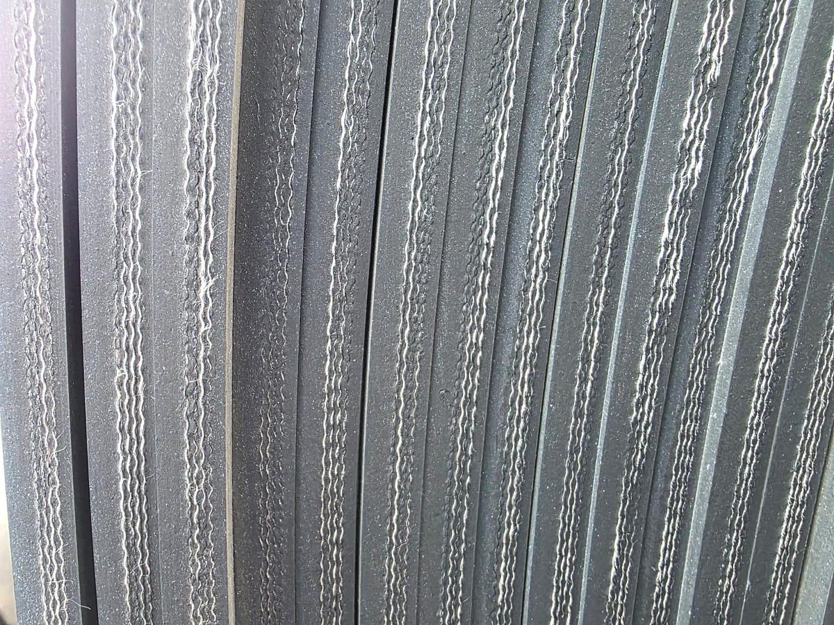 1200 MM NEW 4 PLY CONVEYOR BELT (NEW)