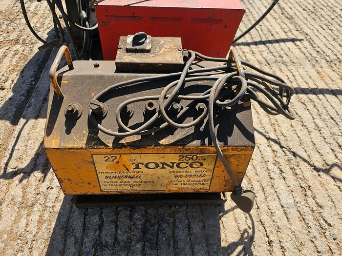 Used VARIOUS WELDERS (NOT TESTED)