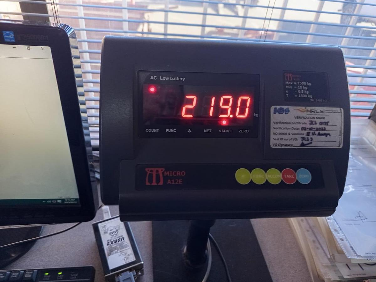 Used MICHELIN BIBSTEEL HARD SURFACE 260/70 R 16.5 IND 