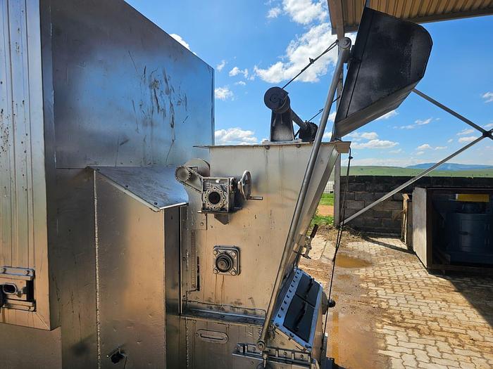 Used COMPLETE (BRAND NEW) 2024 VIBRATING FLUID BED DRYER UNIT, WITH FANS, OVEN, VIBRATORS, DUCTING, CYCLONES, CONTROL PANELS, SCREW FEEDERS, GEARBOXES & MOTORS