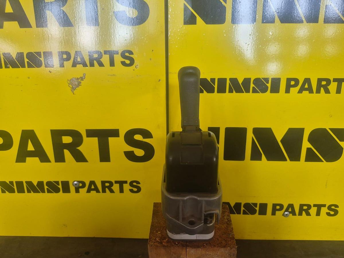 Used BELL (KNORR BREMSE) PARK BRAKE LEVER (USED)