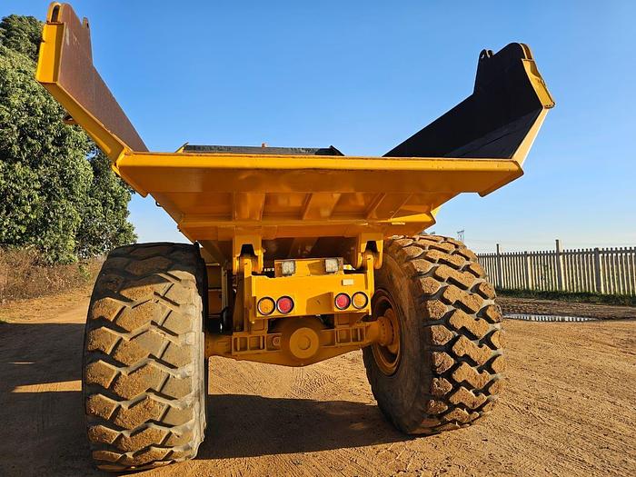 Used DEZZI AD30B 4X2 ADT 30 TON DUMPER (RUNNER)